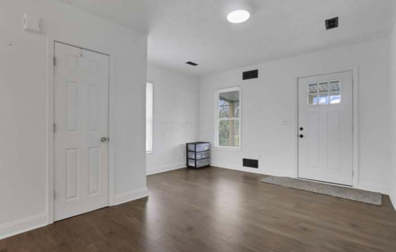 39 W Ramlow Aly - Photo 3 of 23
