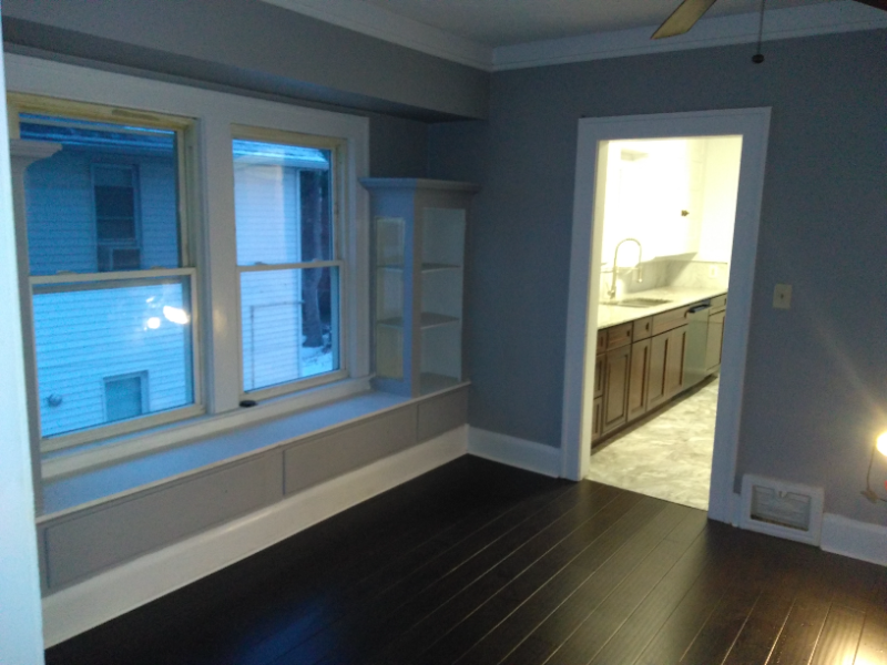 1328 Fry Ave - Photo 4 of 21