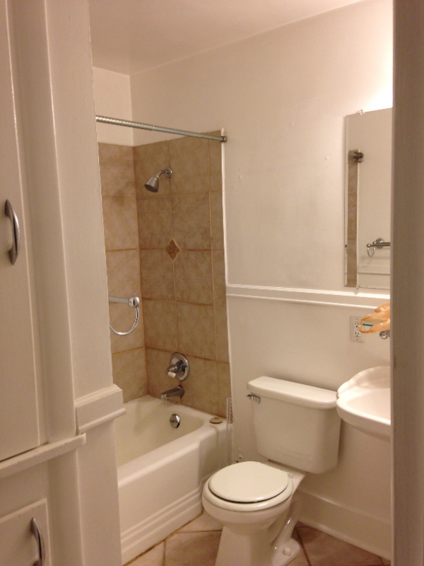 720 Poplar St - Photo 7 of 33