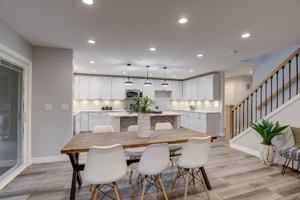 featured image of 2716 Parklake Dr