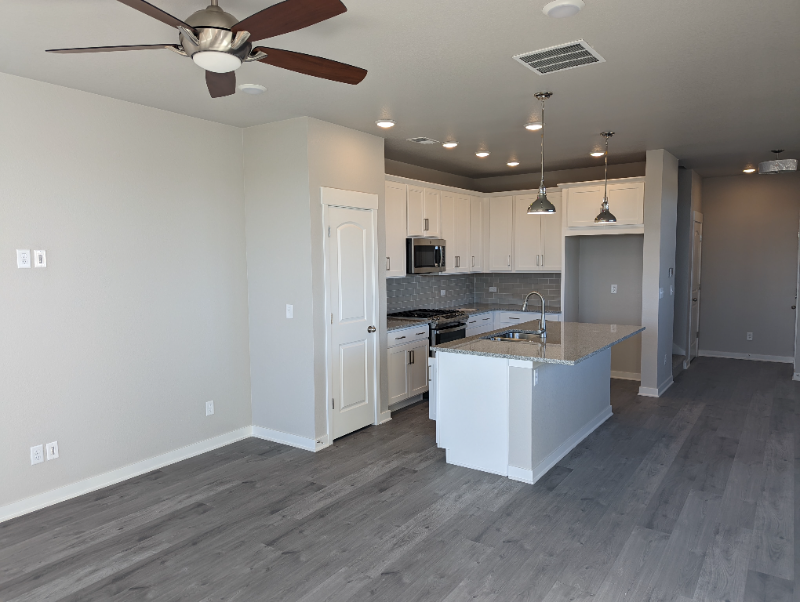 4450 Barrow Ln - Photo 6 of 21