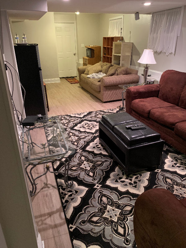3085 Bicentennial Ct - Photo 4 of 7