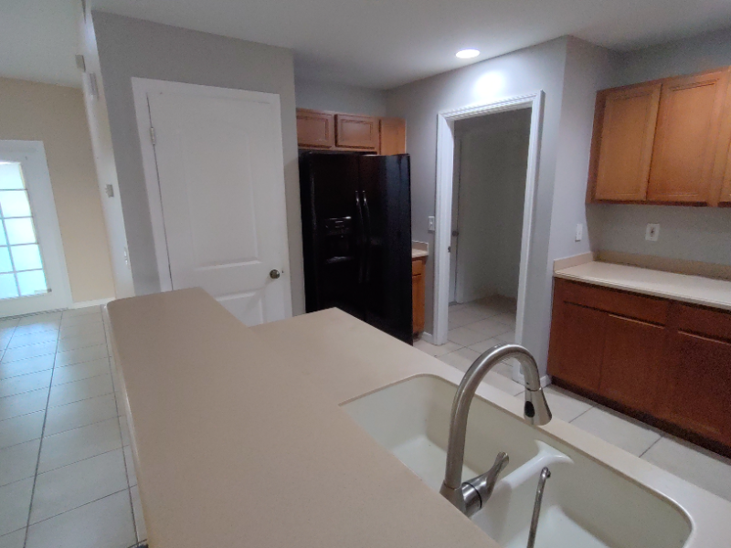 2108 Nw 24th Ave - Photo 7 of 38