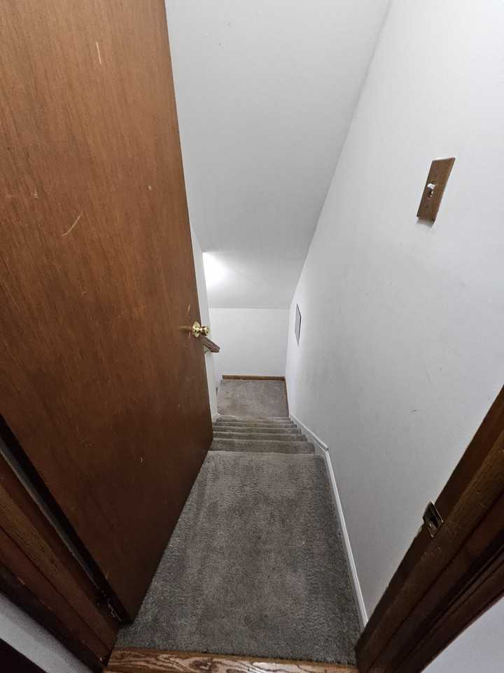 6400 Harthorn Ave - Photo 7 of 12