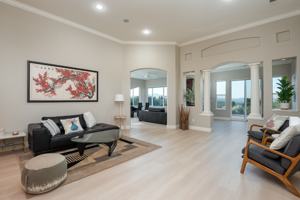featured image of 543 S Elk River Ct