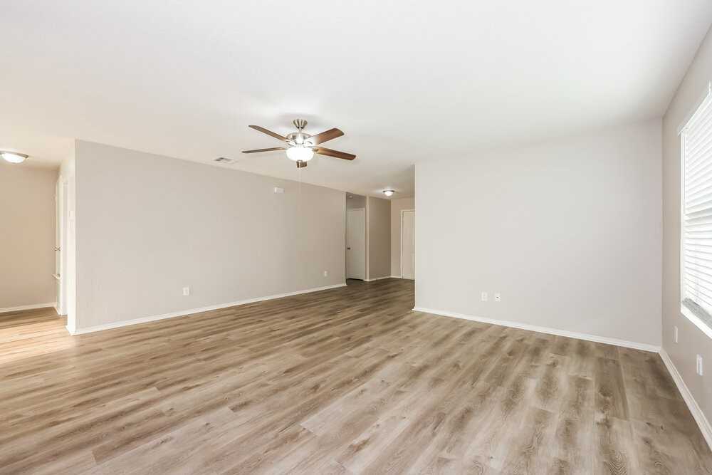 413 Dakota Ridge Dr - Photo 3 of 14