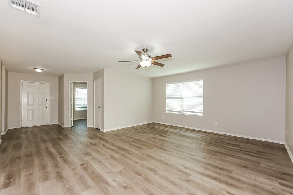 413 Dakota Ridge Dr - Photo 4 of 14