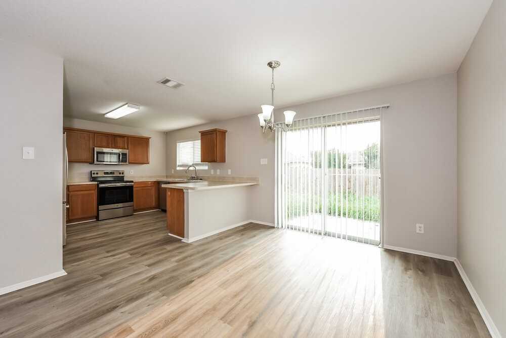 413 Dakota Ridge Dr - Photo 6 of 14