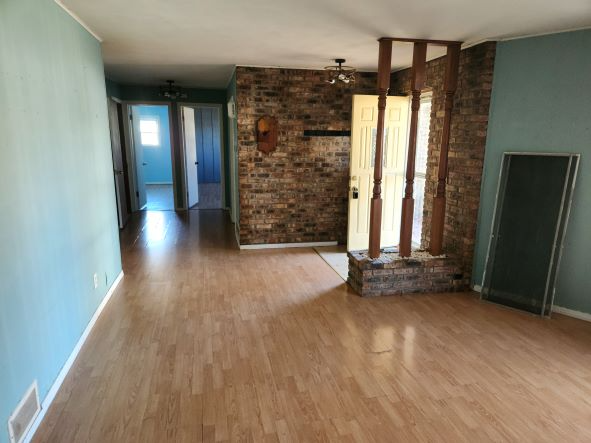 508 E Washington St - Photo 2 of 6