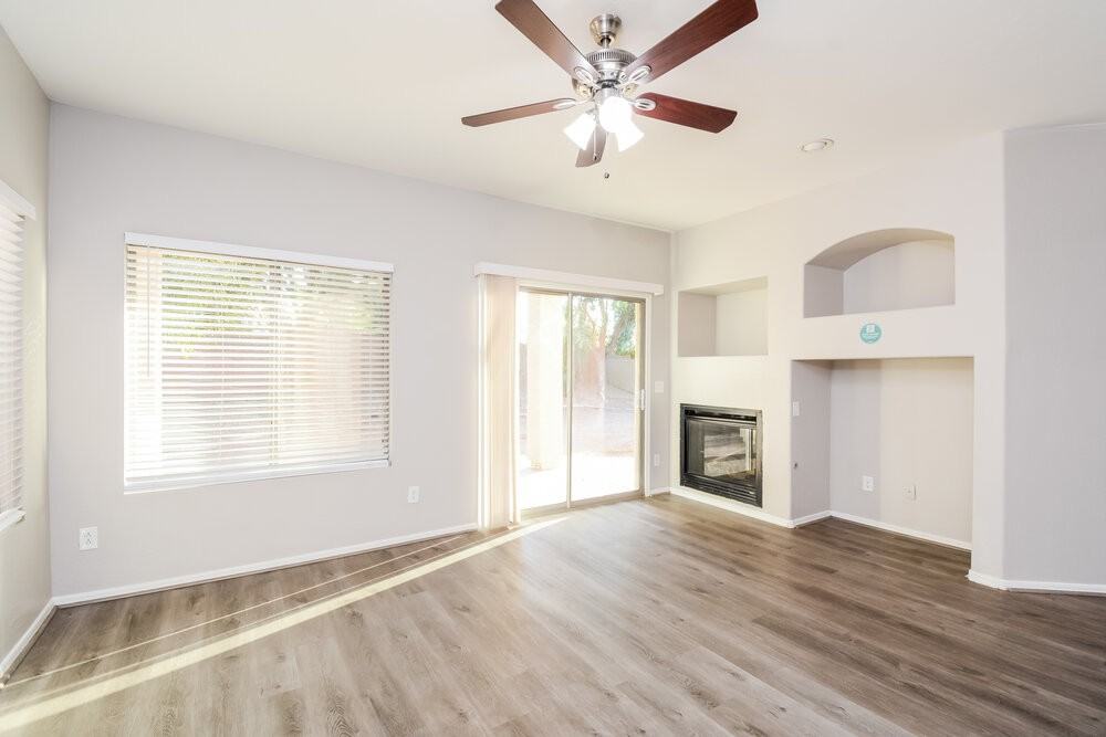 15028 W Statler St - Photo 4 of 18