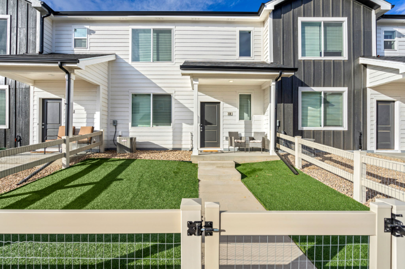 720 Oregon Trl #C3 - Photo 2 of 21