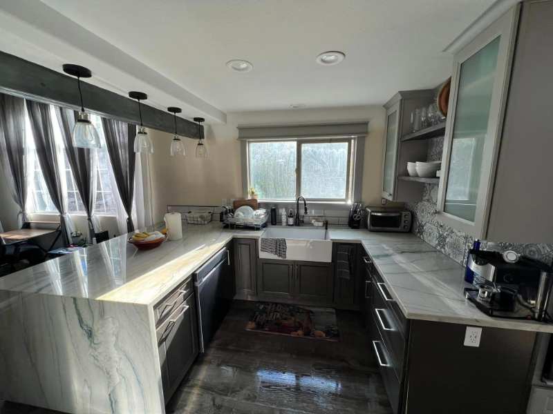 1134 Adele Ln - Photo 3 of 23