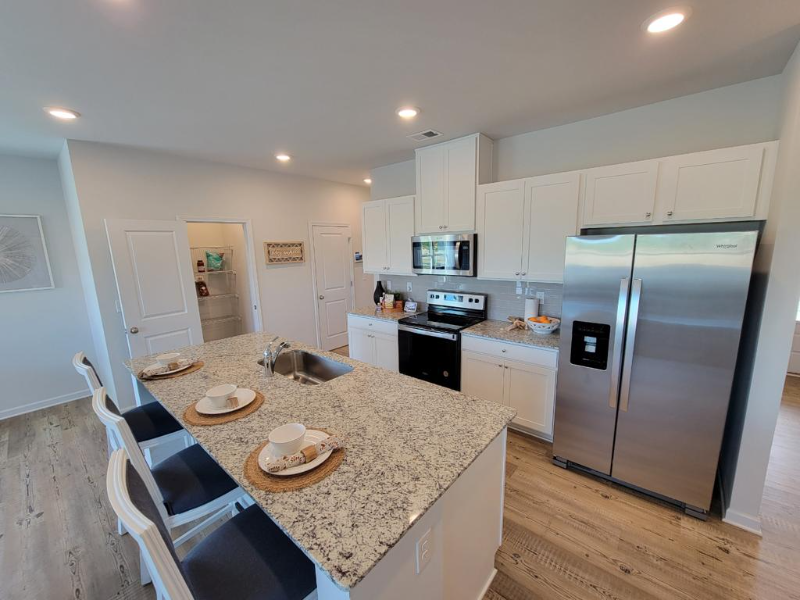29 Lumpkin Ln - Photo 2 of 28