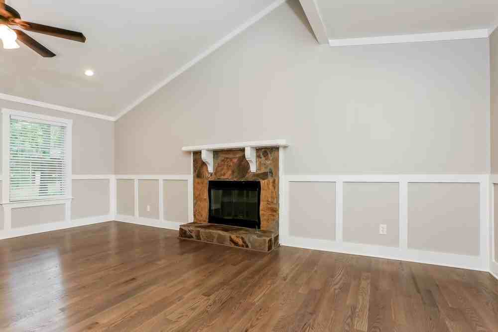 2661 Deerfield Cir Sw - Photo 5 of 18