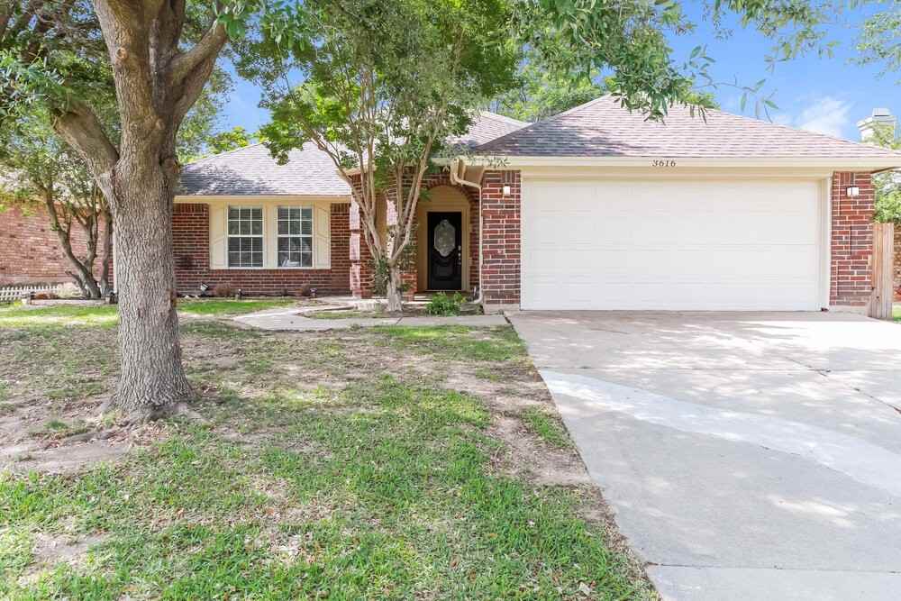 3616 Crosswicks Ct