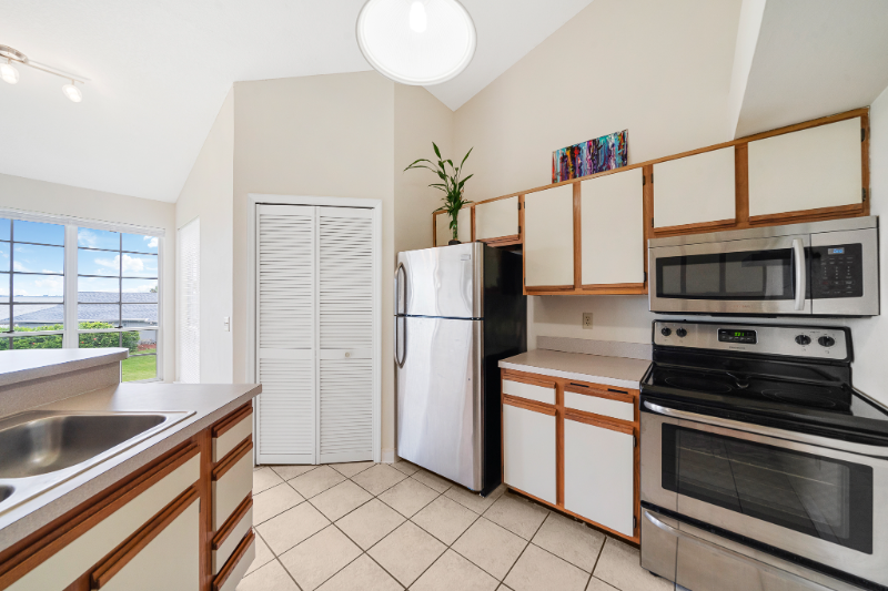 7230 N Highway #A202 - Photo 5 of 19