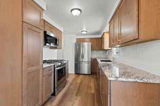 915 Park St - Photo 1 of 1