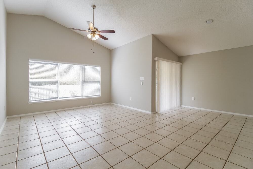 1802 Meadow Pond Way - Photo 5 of 16