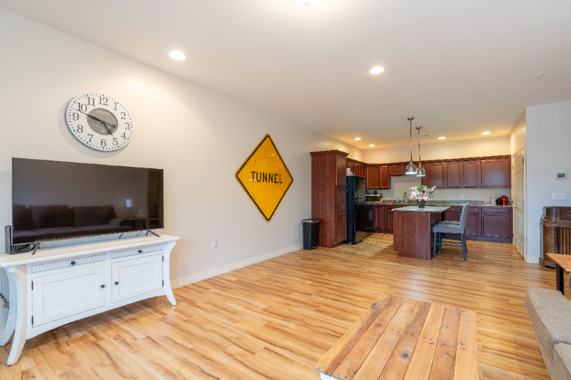 1160 Municipal Dr #9 - Photo 6 of 21