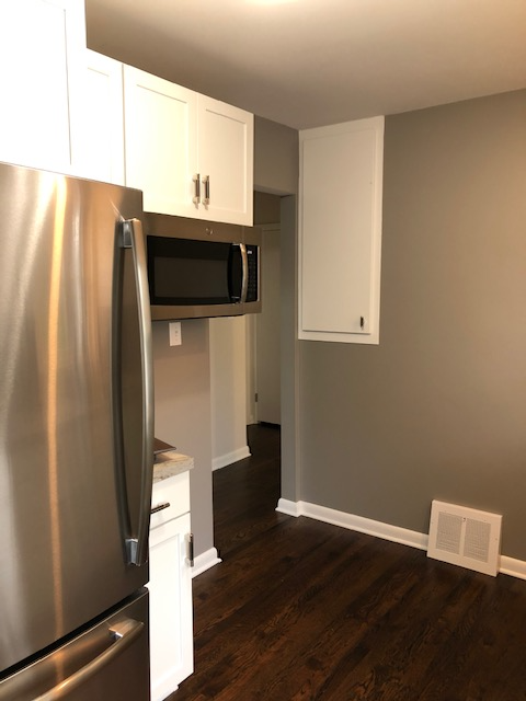 701 Whitcomb Ave - Photo 7 of 14