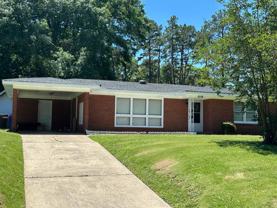 2558 Rice St - Photo 1 of 1