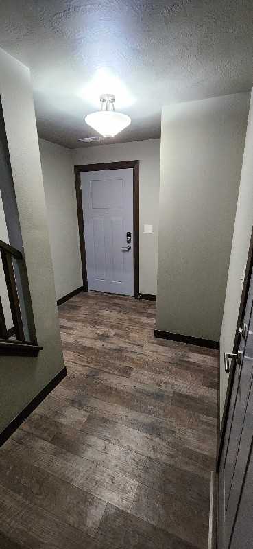 234 E Residence Pl - Photo 3 of 27