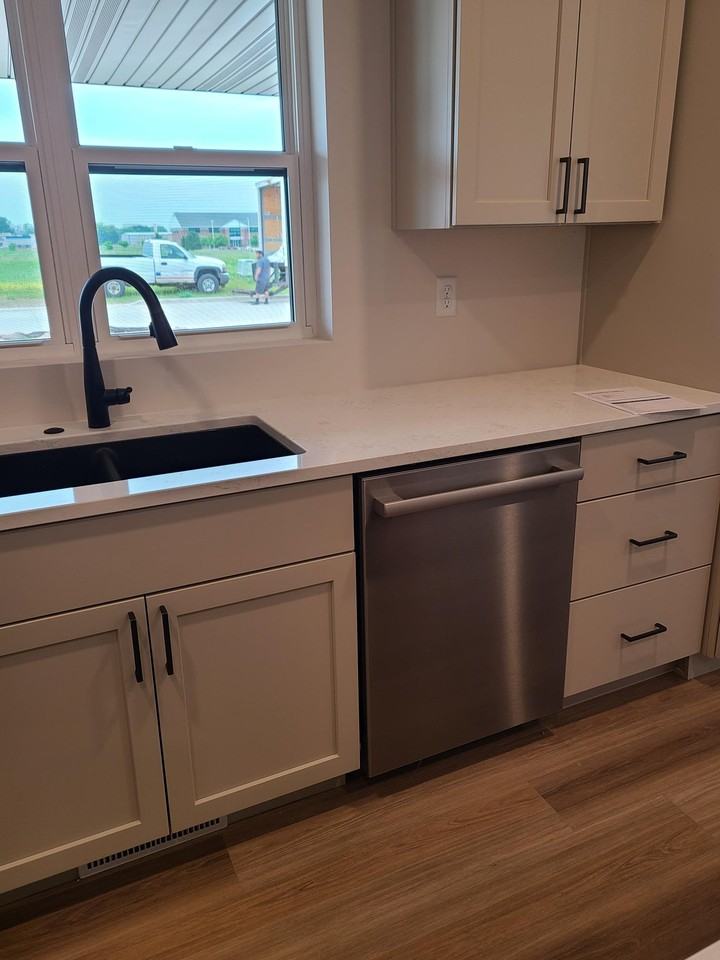 421 Founders Way #421 - Photo 6 of 27