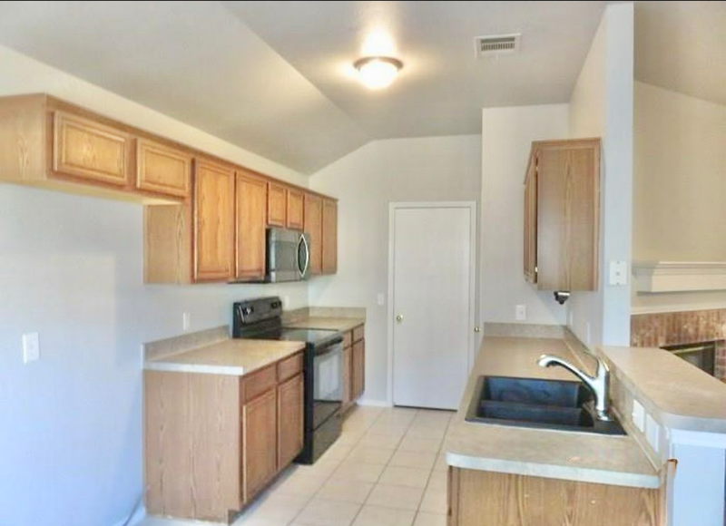 508 Waterford St - Photo 4 of 20