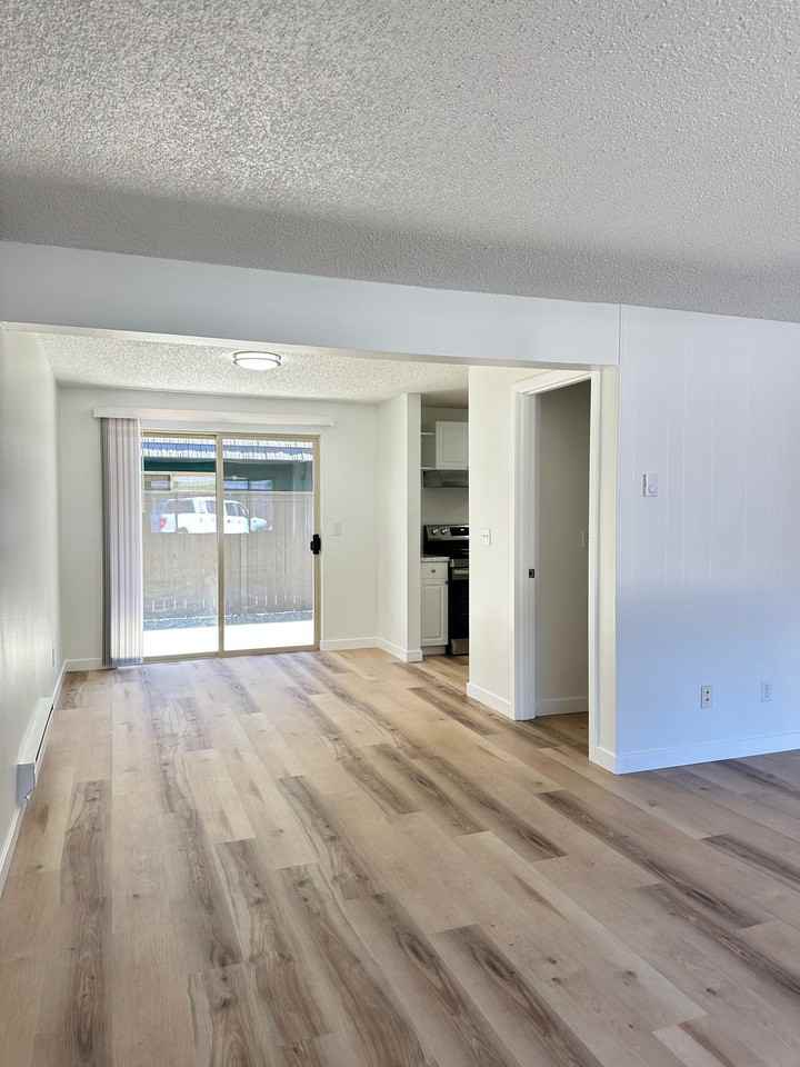 20832 76th Ave W #20 - Photo 3 of 9