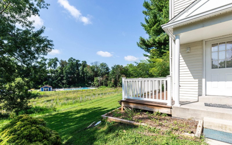 133 Hammershire Rd #C - Photo 4 of 28