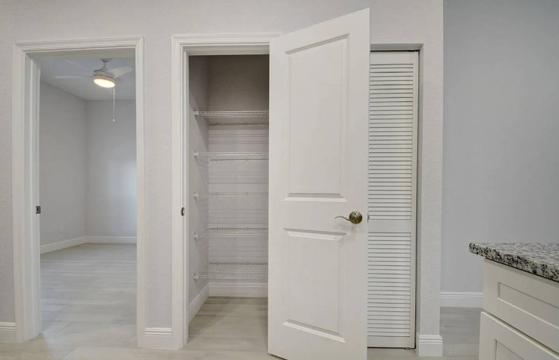 703 Dawn Pl #C - Photo 6 of 20