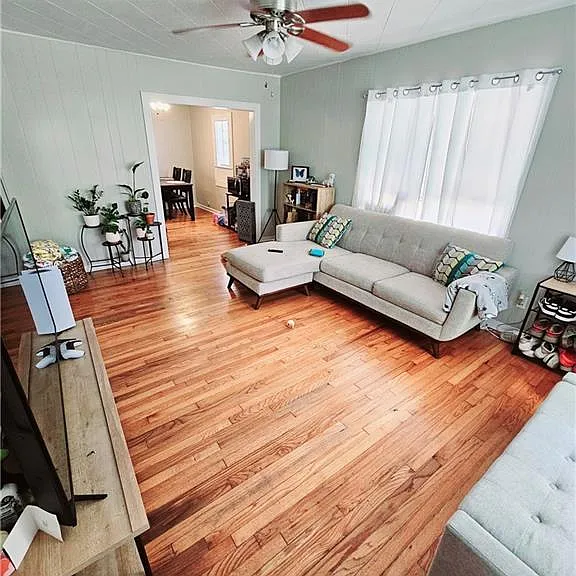 1213 N 15th St - Photo 2 of 8