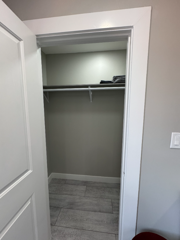 328 N Euclid Ave #C - Photo 7 of 19