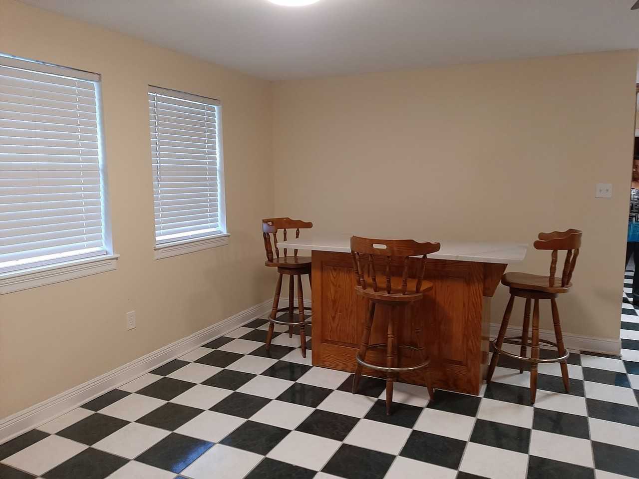 123 Elmer Ave - Photo 4 of 4