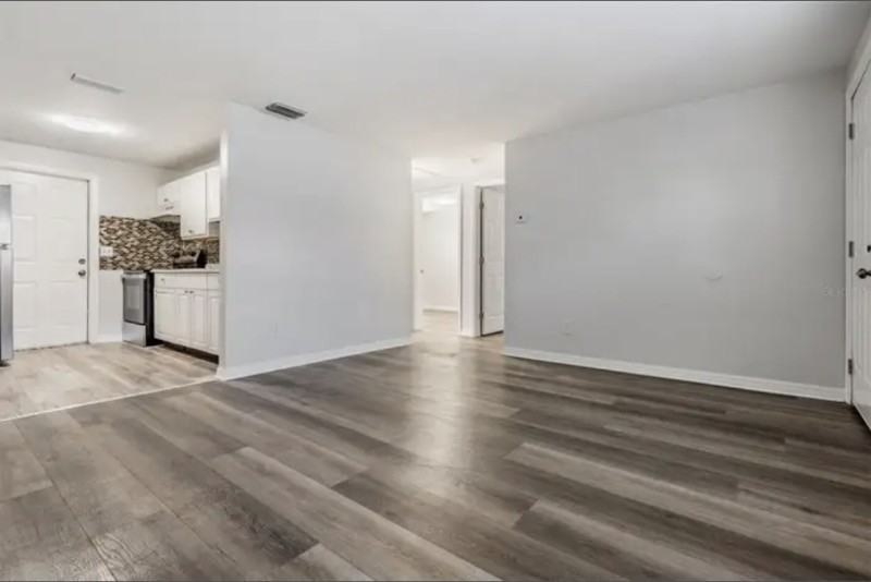 1707 E Idell St #A - Photo 3 of 13