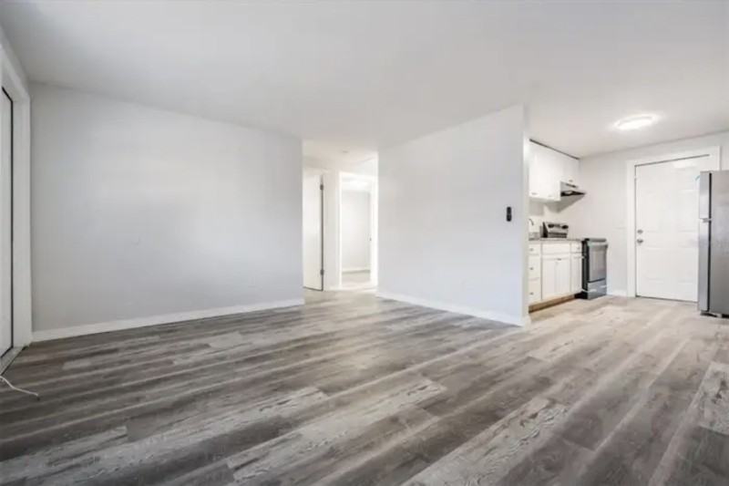 1707 E Idell St #A - Photo 4 of 13