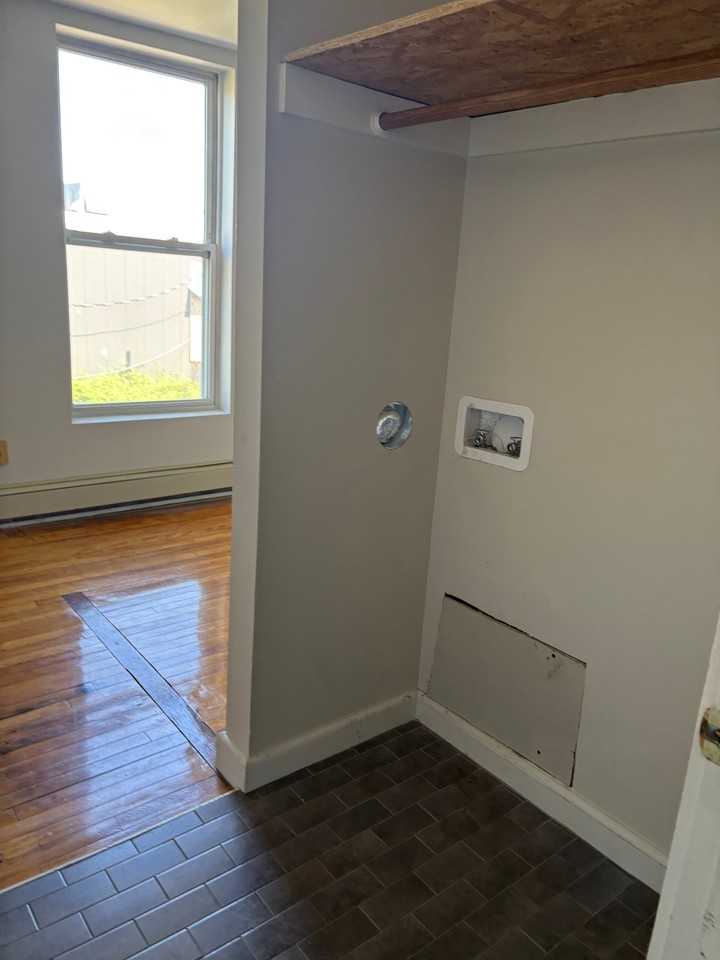 23 Spring St #11 - Photo 3 of 6
