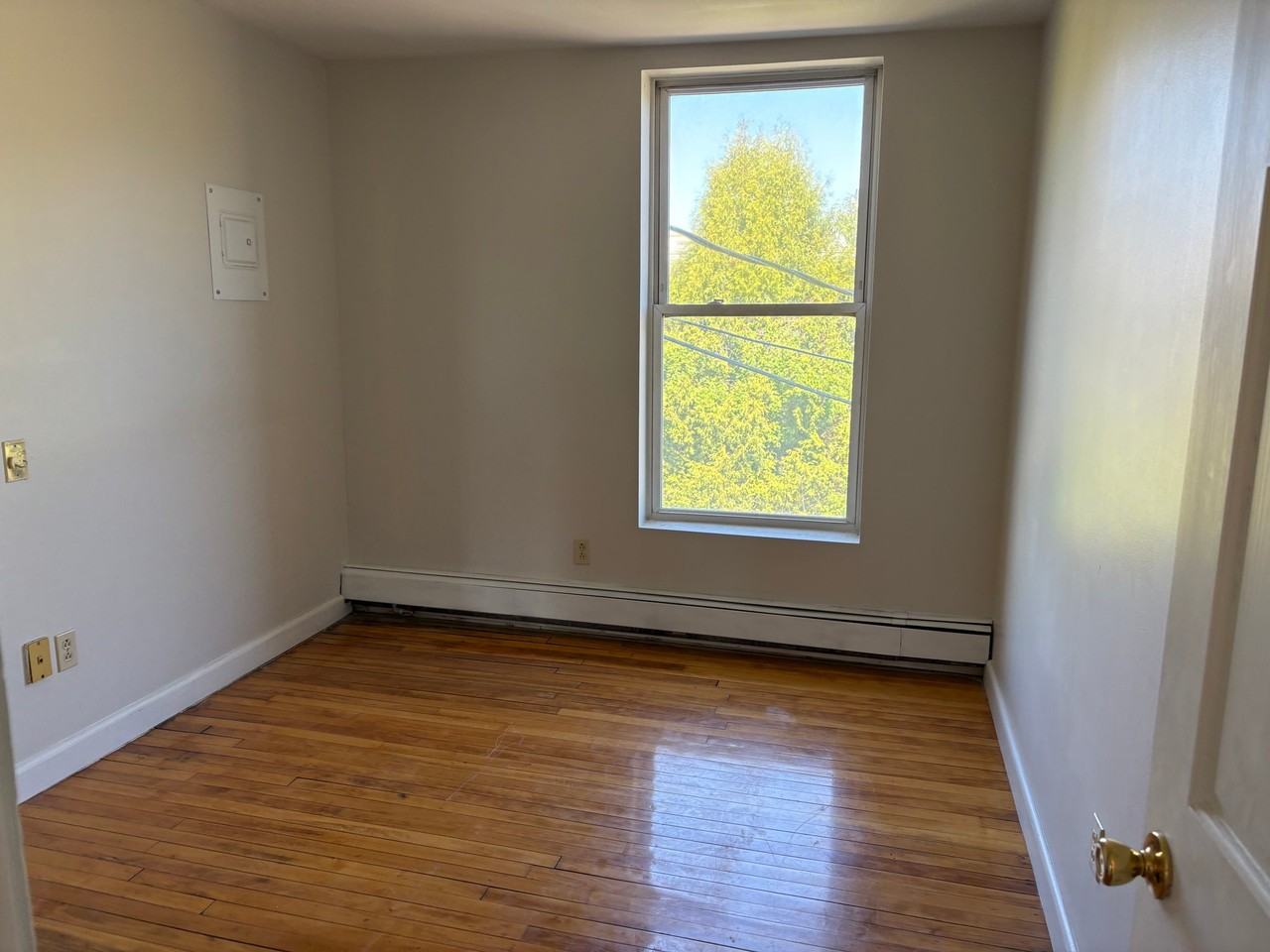 23 Spring St #11 - Photo 5 of 6