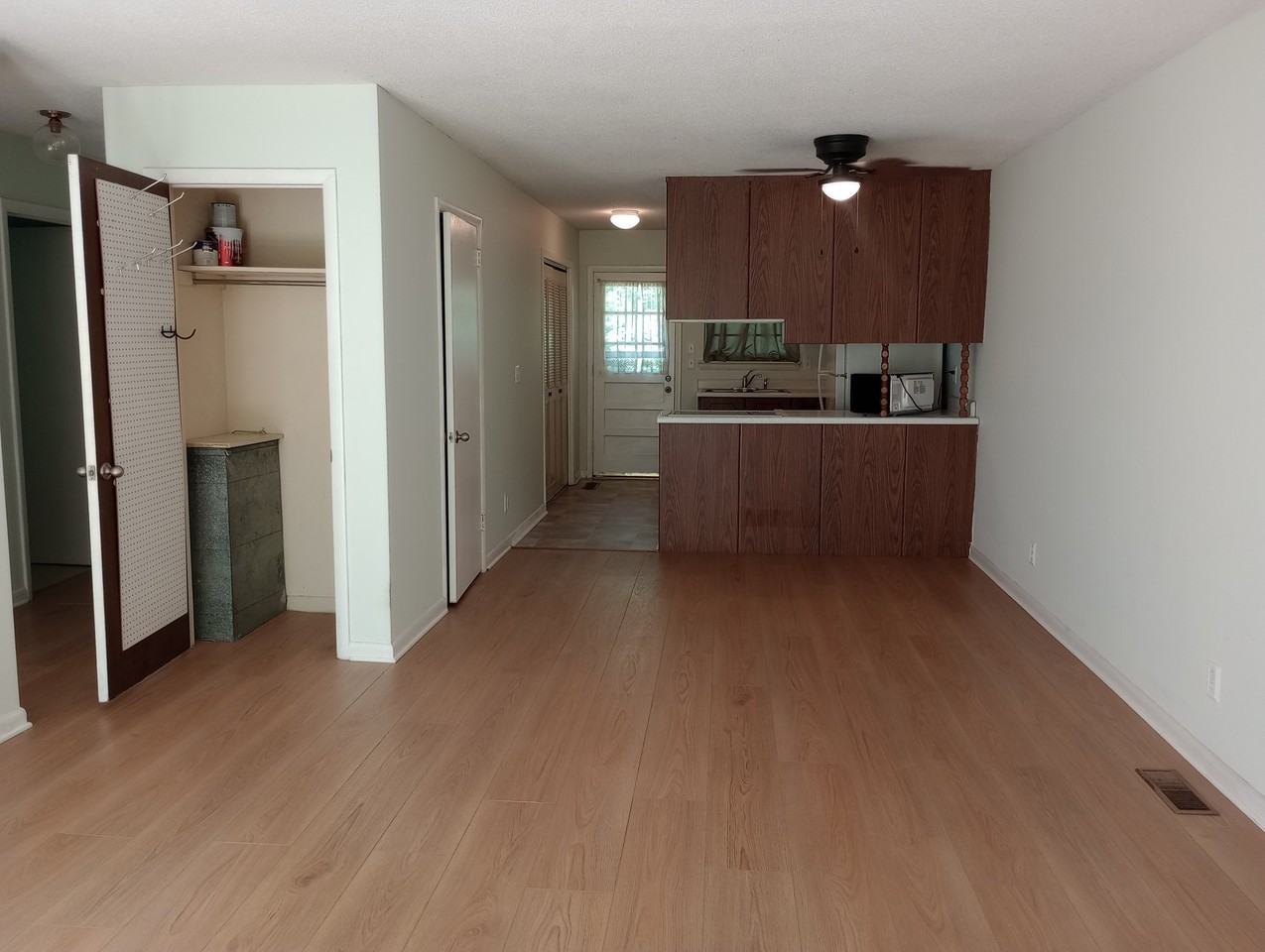 4101 Fitehaven Dr #A - Photo 5 of 18