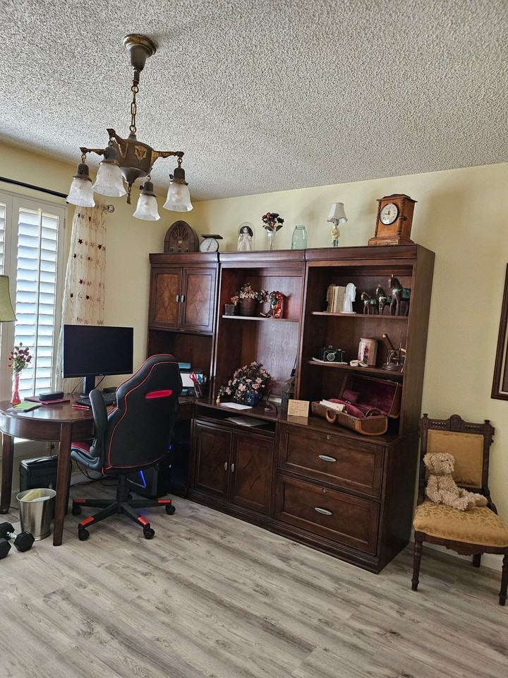 10723 E Navajo Pl - Photo 3 of 5