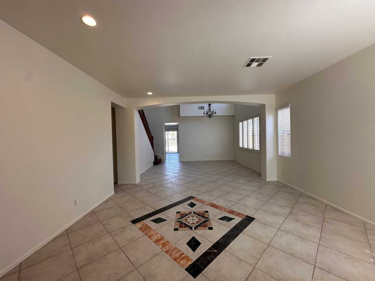 23424 Caliente Springs Ave - Photo 2 of 20