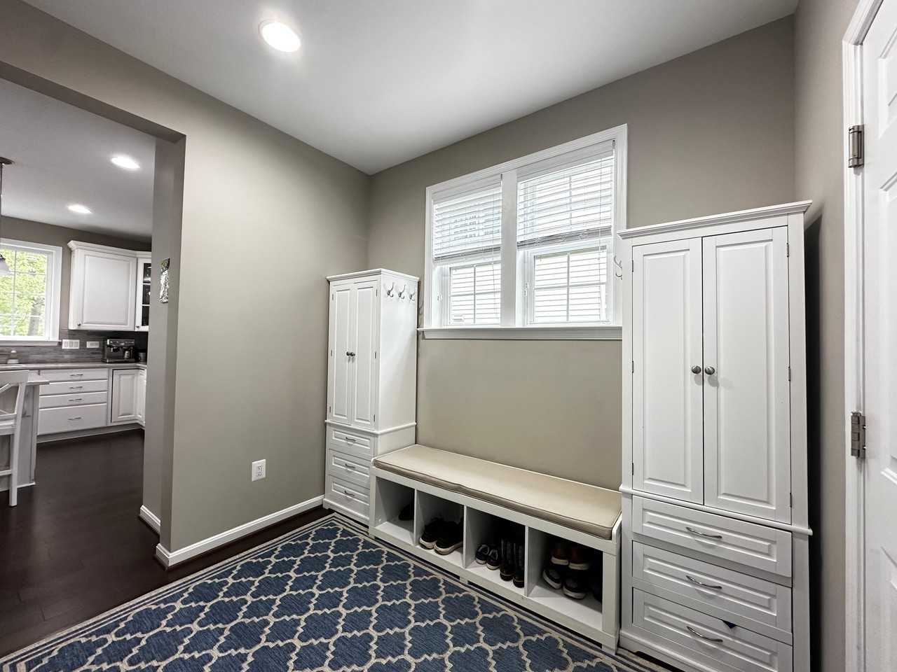 904 Saint Martins Loop - Photo 7 of 20