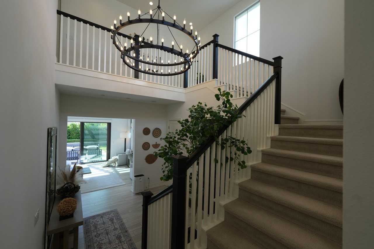 145 Plum Lily - Photo 7 of 38