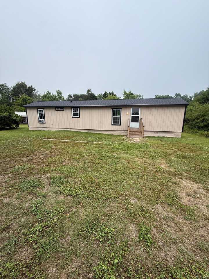 2020 W Barr Rd - Photo 2 of 19