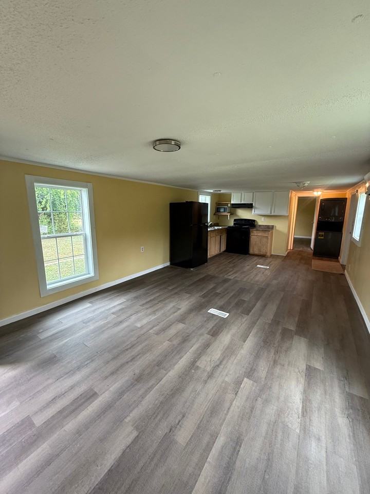 2020 W Barr Rd - Photo 6 of 19
