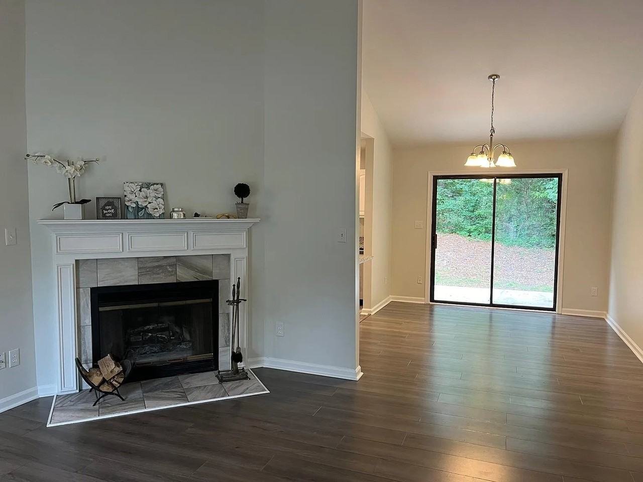 1505 Pycroft Ct - Photo 2 of 7