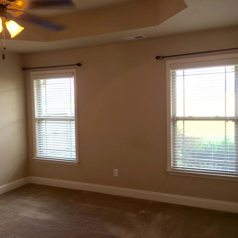 108 Grantham Cir - Photo 6 of 10