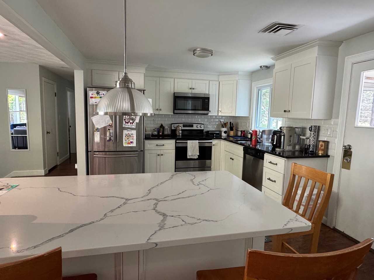 10 Oriole Rd - Photo 4 of 17