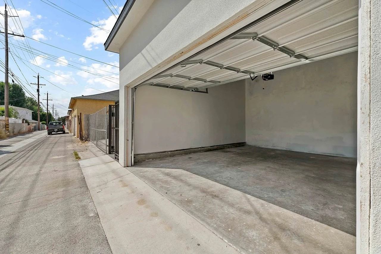 1902 N Hollywood Way #1 - Photo 5 of 16