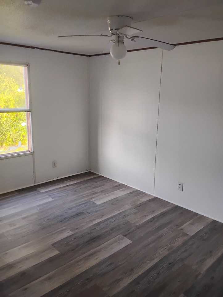 601 E Lincoln St #22 - Photo 5 of 8